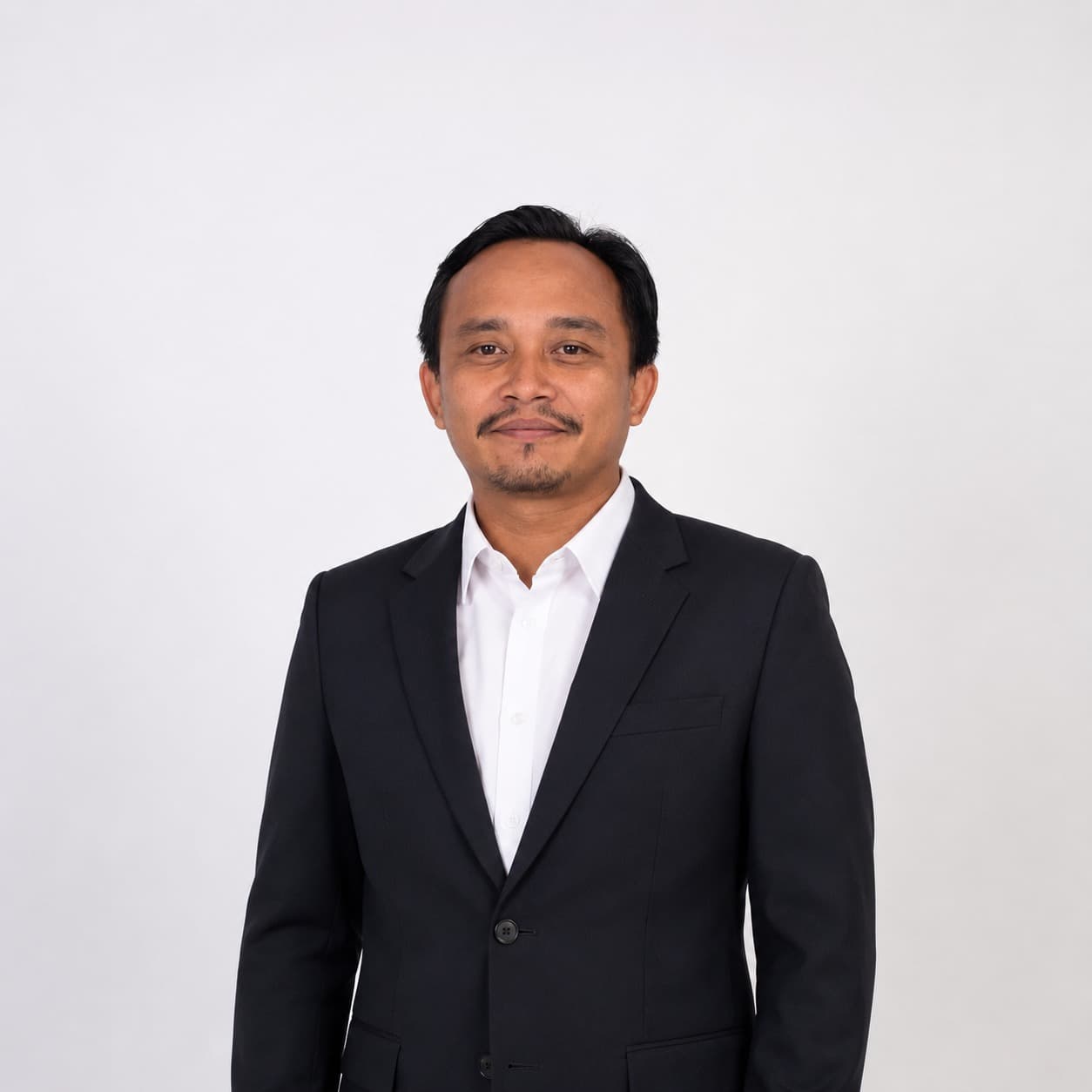 Photo of Yoshiro Adiguna